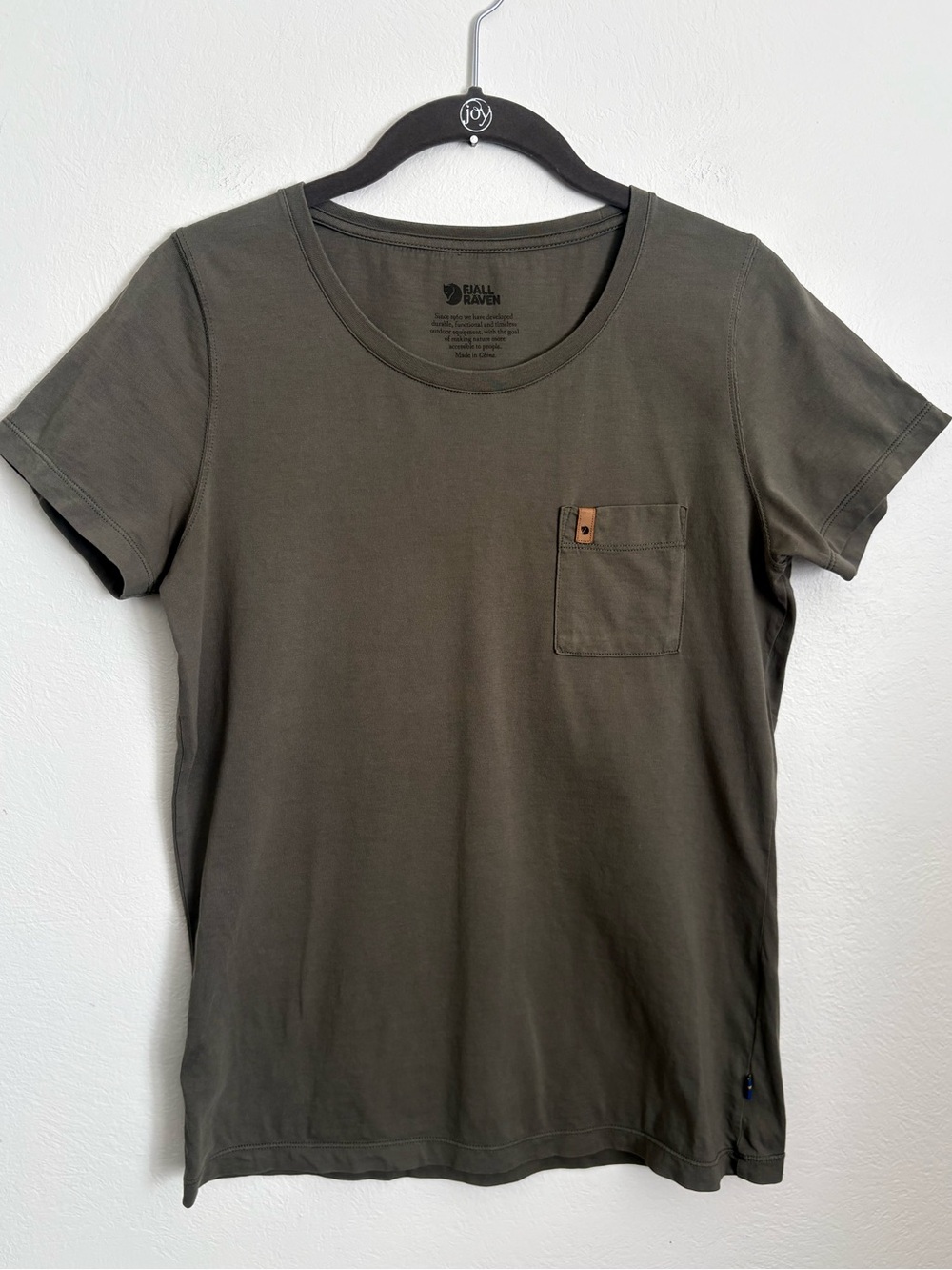 Fjallraven 100% Cotton Natural Fabric Pocket Tee Sz S Gorpcore Activewear Hike